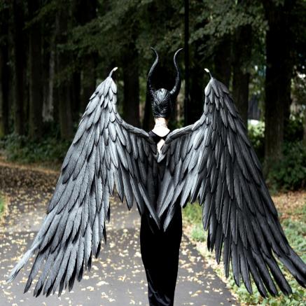 Large waving Maleficent Black wings Cosplay/Halloween outfit Costume